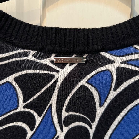 Michael Kors V-Neck Sweater - Picture 2 of 4